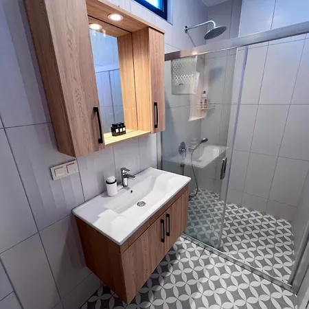 Albaker Båthotell Fethiye